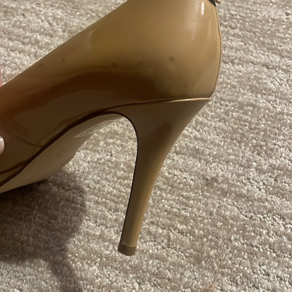 MICHAEL KORS HEELS - Picture 6 of 7